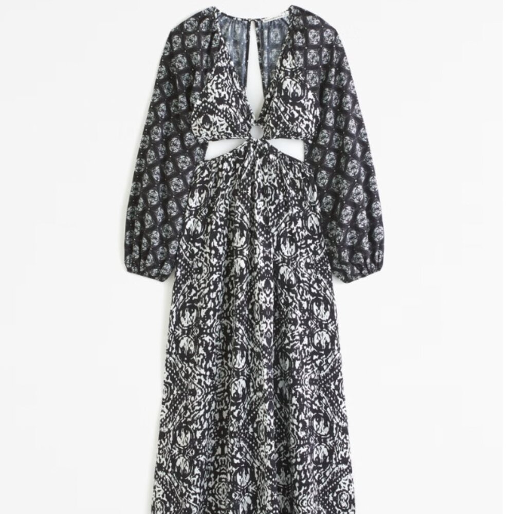 Abercrombie & Fitch Long-Sleeve Plunge Cutout Maxi Dress